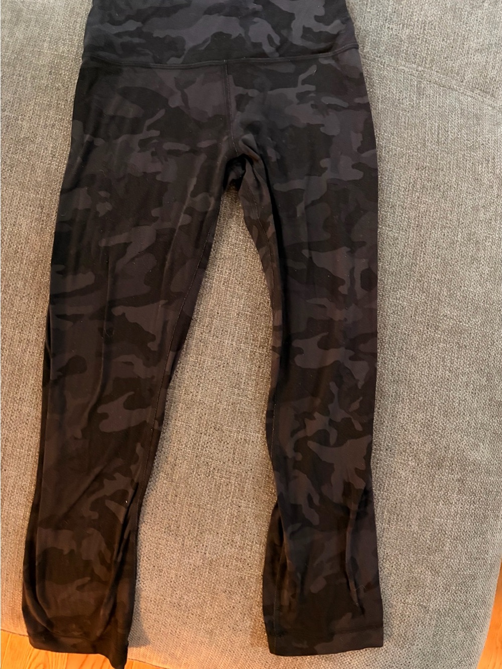 Two pairs of lululemon align Leggings